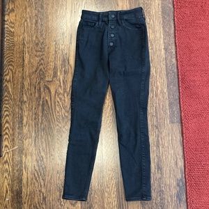 High Rise Skinny Jeans Black/ 4 Buttons